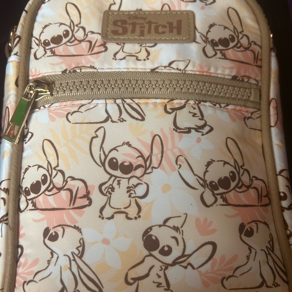 Disney Stitch 2piece gift set (crossbody & tech pouch), New without tag - Picture 2 of 4